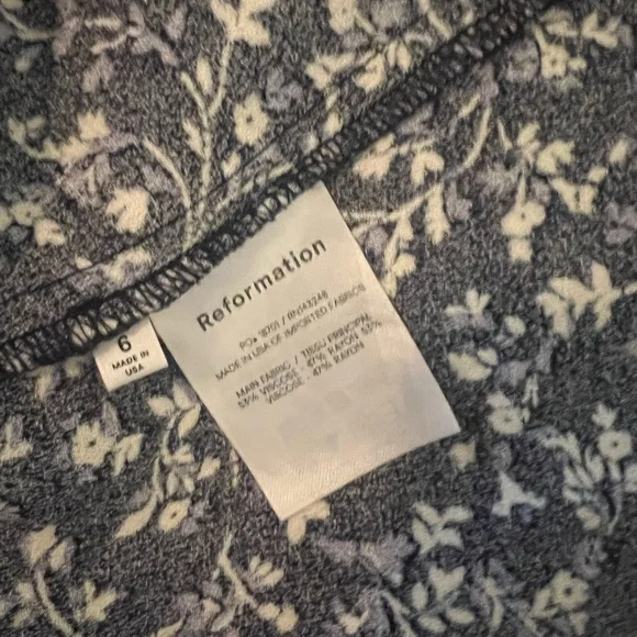 Reformation Saskia mini dress in blue floral print, size 6 - Picture 6 of 6